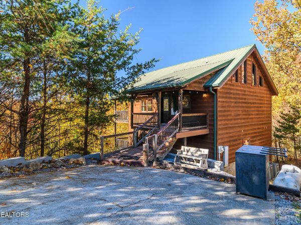 4104 Harvest Moon Rd, Sevierville, TN 37862