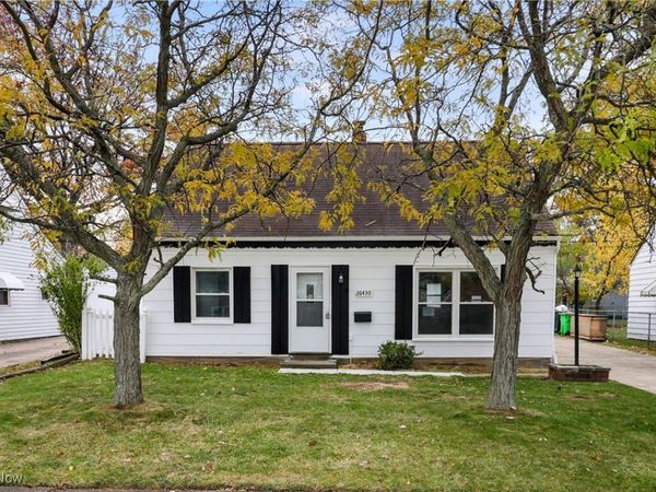26430 Drakefield Avenue, Euclid, OH 44132