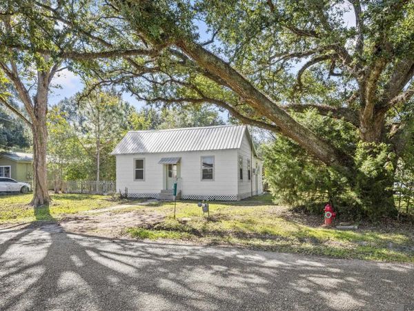 1412 Chestnut St, Jackson, LA 70748