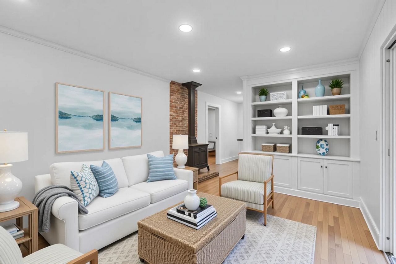 1319 Joshua Drive Photo 10