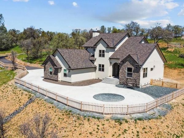 1029 Stockton Rd, Angels Camp, CA 95222