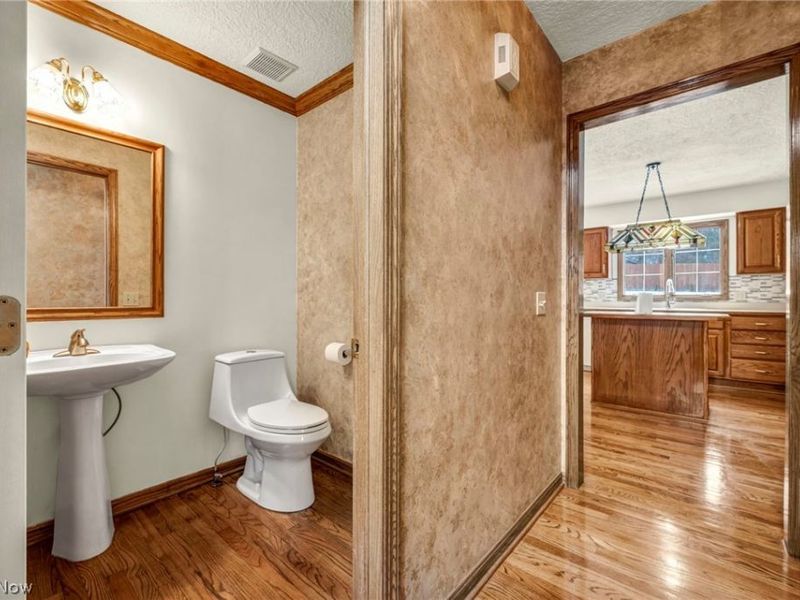 92 Ravenshollow Drive, Cuyahoga Falls, OH 44223 Photo 15