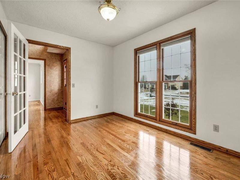 92 Ravenshollow Drive, Cuyahoga Falls, OH 44223 Photo 17