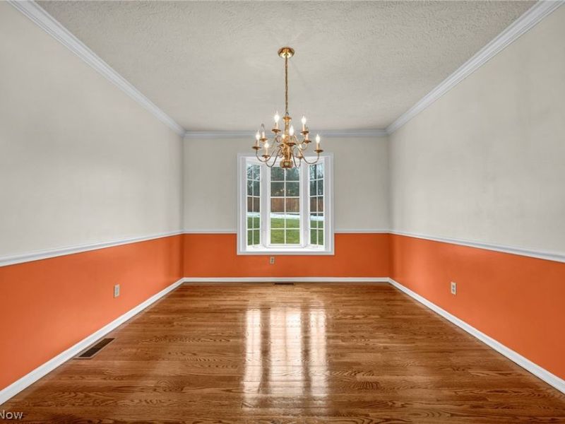 92 Ravenshollow Drive, Cuyahoga Falls, OH 44223 Photo 9