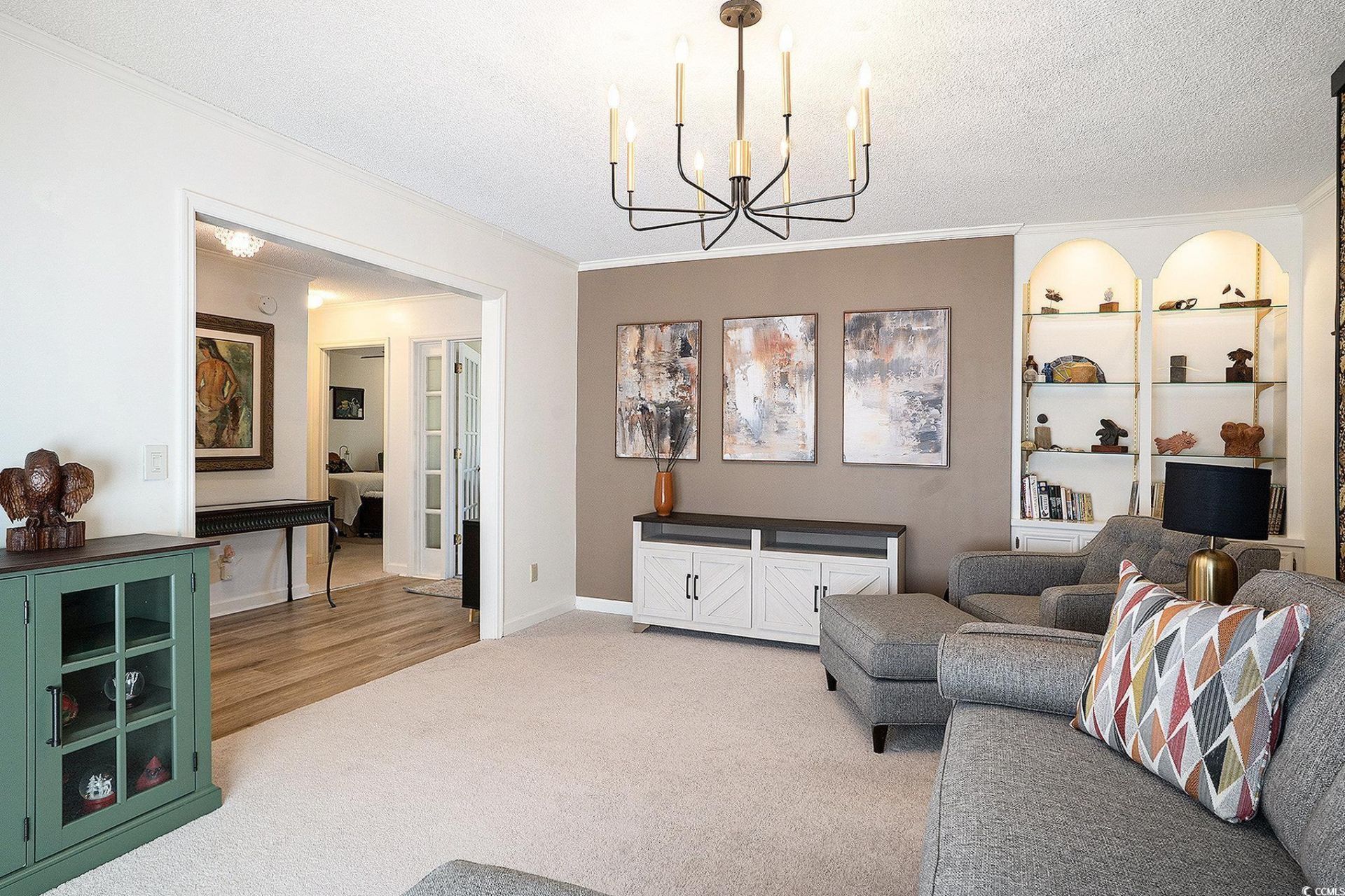 8209 Timber Ridge Rd. Photo 4