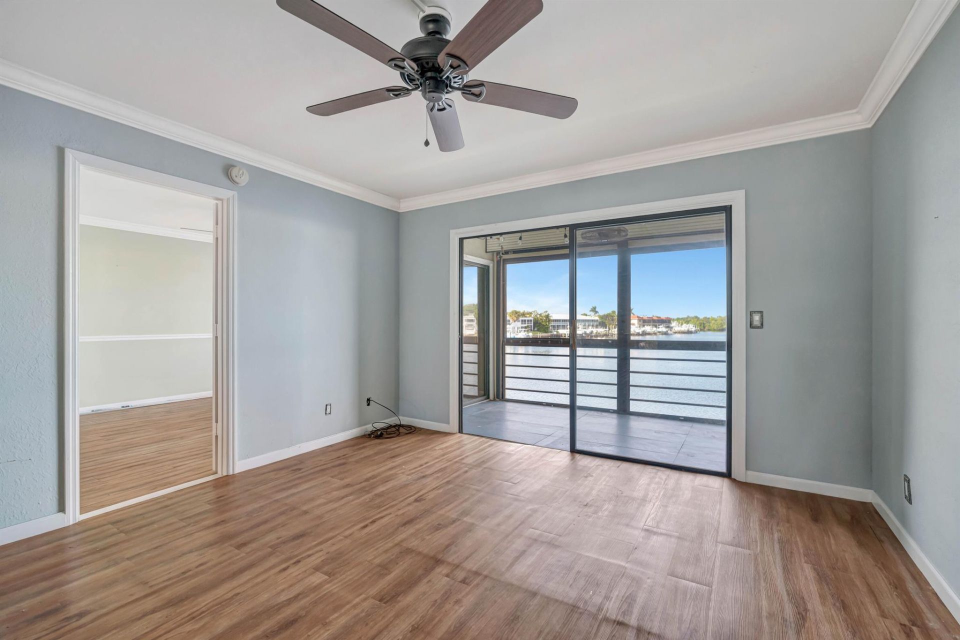 313 Lake Circle, Unit 212, North Palm Beach, FL 33408 Photo