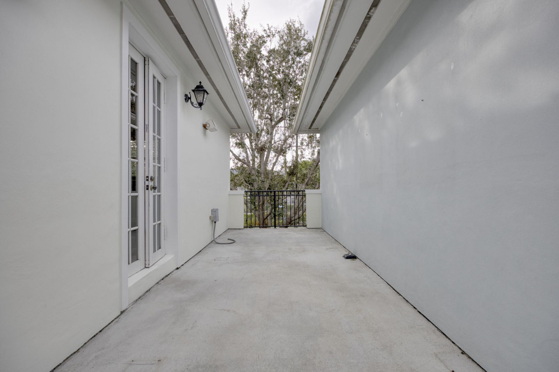 1030 W Heritage Club Circle, Delray Beach, FL 33483 Photo