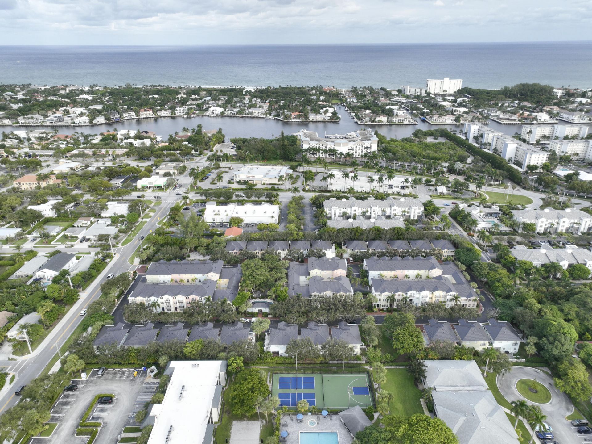 1030 W Heritage Club Circle, Delray Beach, FL 33483 Photo