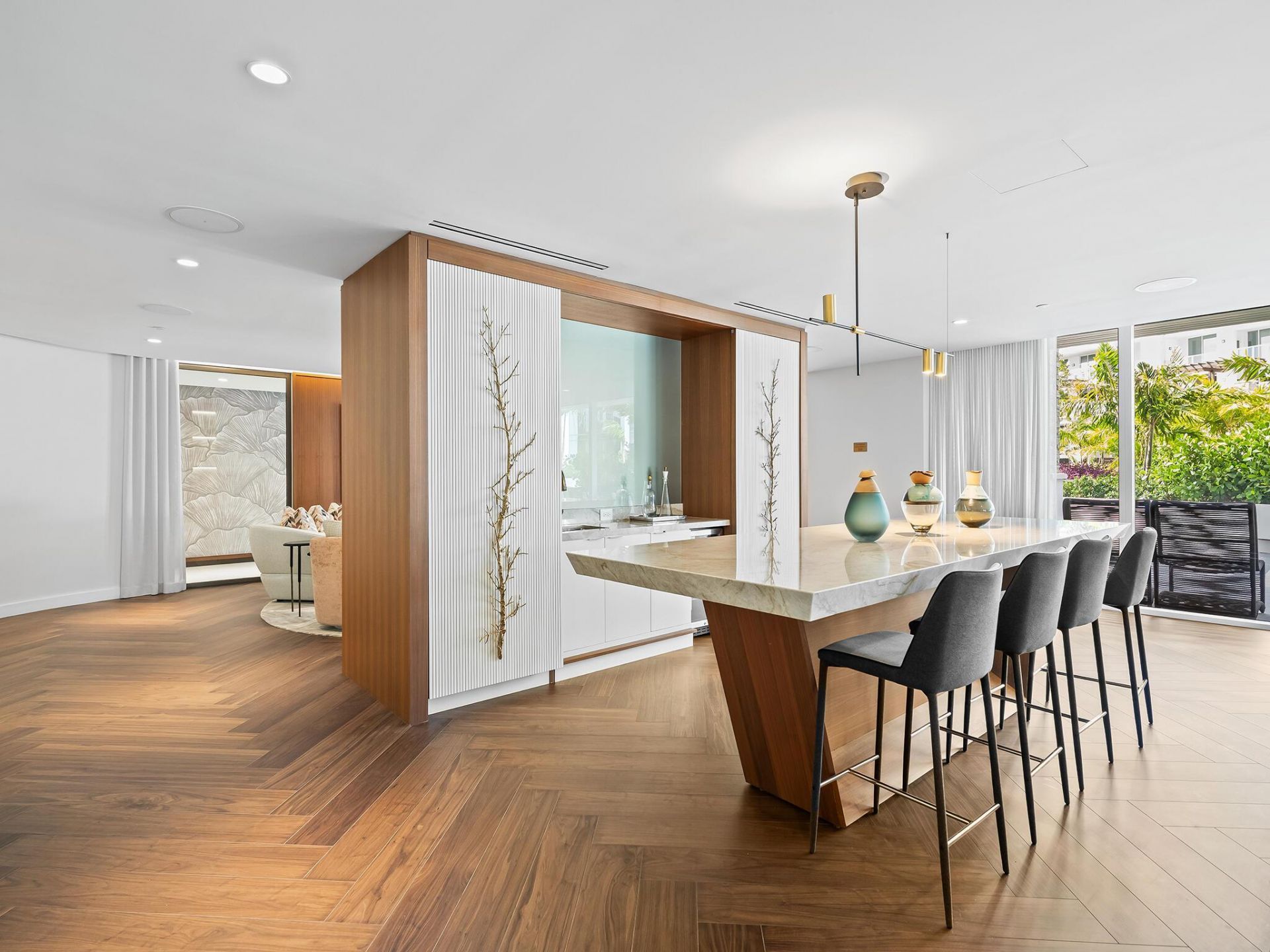 210 SE Mizner Boulevard, Unit 301, Boca Raton, FL 33432 Photo