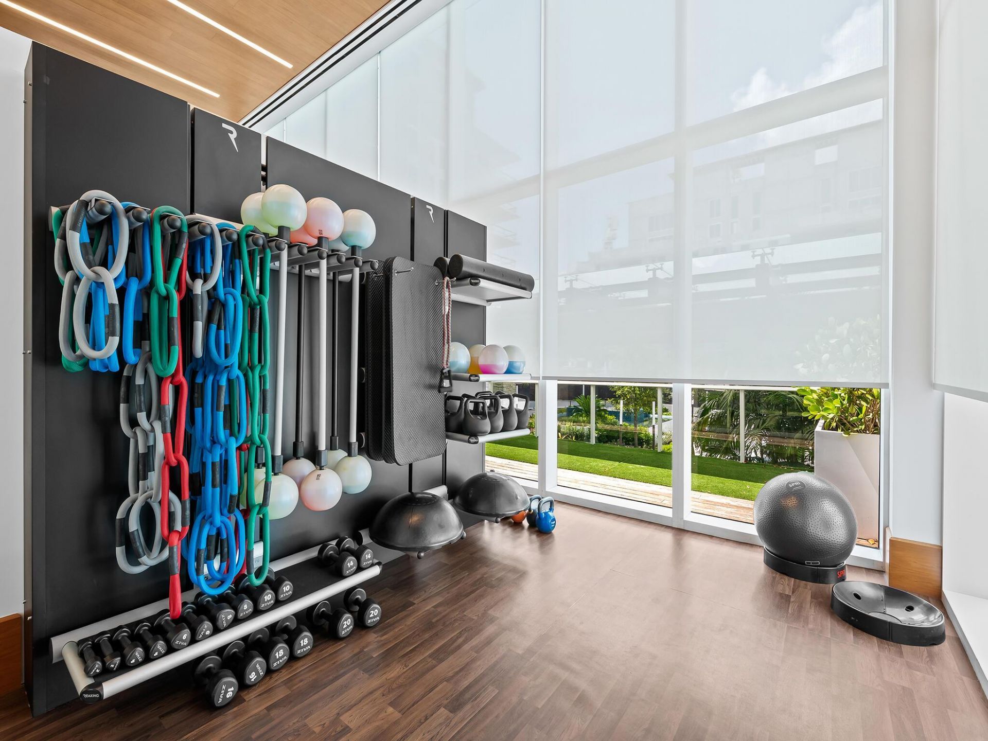 210 SE Mizner Boulevard, Unit 301, Boca Raton, FL 33432 Photo