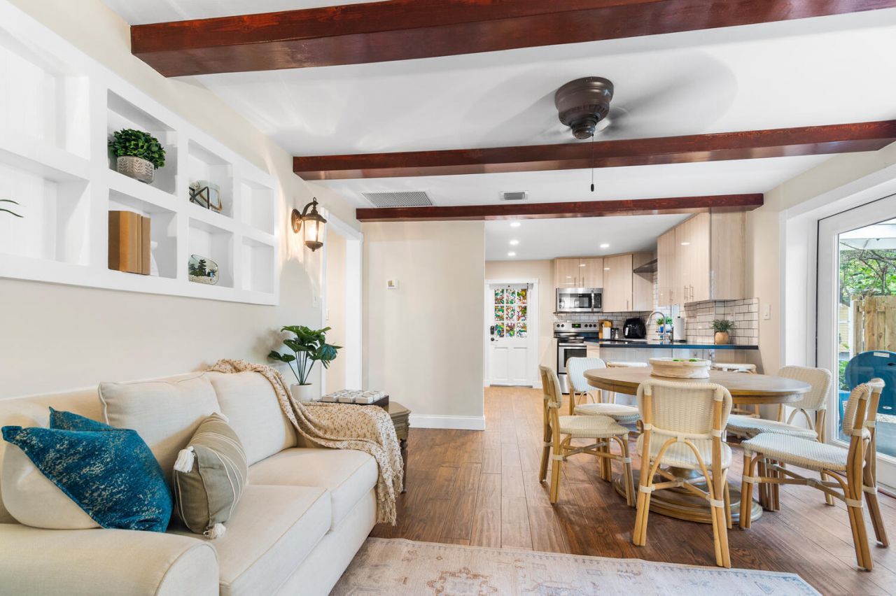 303 Lang Road, Cloud Lake, FL 33406 Photo