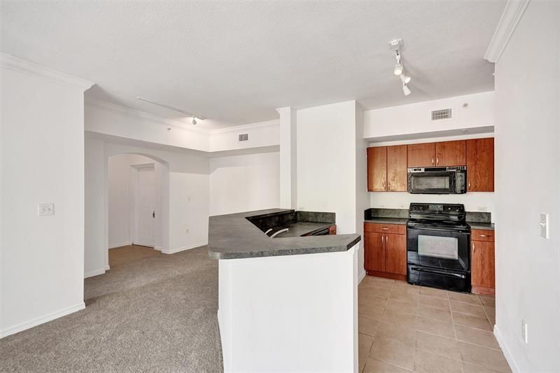 9172 Collins Avenue, Unit 302, Surfside, FL 33154 Photo