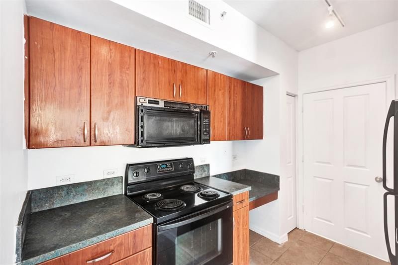 9172 Collins Avenue, Unit 302, Surfside, FL 33154 Photo