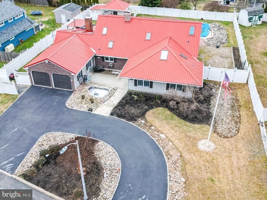 24 Rose Apple Road, Levittown, PA 19056 Main Photo