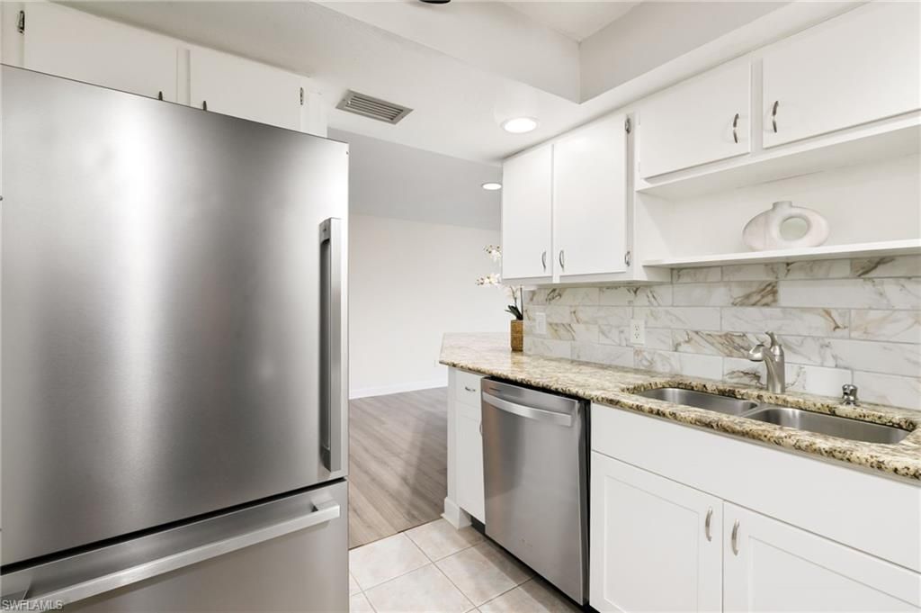 17017 Golfside Cir, Unit 404, Fort Myers, FL 33908 Photo