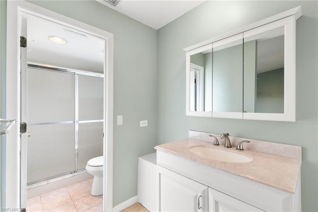 17017 Golfside Cir, Unit 404, Fort Myers, FL 33908 Photo