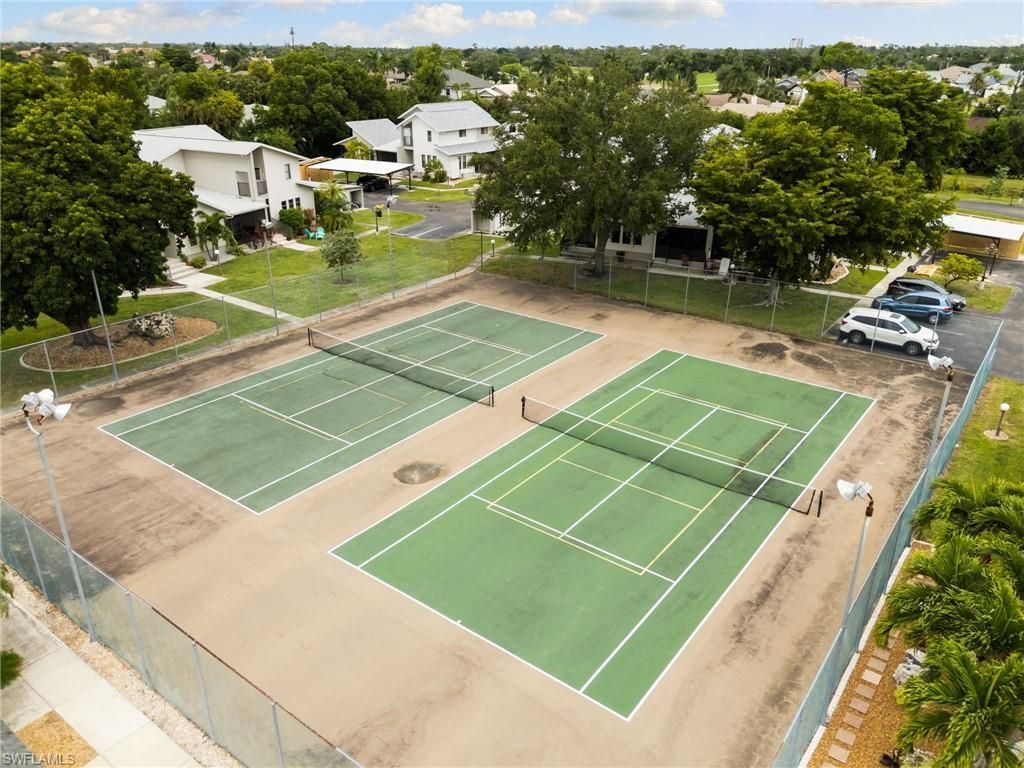 17017 Golfside Cir, Unit 404, Fort Myers, FL 33908 Photo