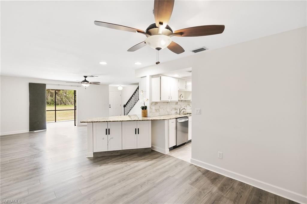 17017 Golfside Cir, Unit 404, Fort Myers, FL 33908 Photo