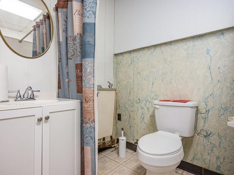 1200 E Hudson Street, Columbus, OH 43211 Photo 20