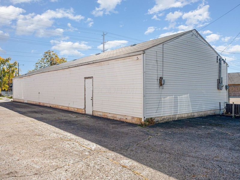 1200 E Hudson Street, Columbus, OH 43211 Photo 26