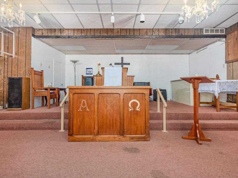 1200 E Hudson Street, Columbus, OH 43211 Photo 5