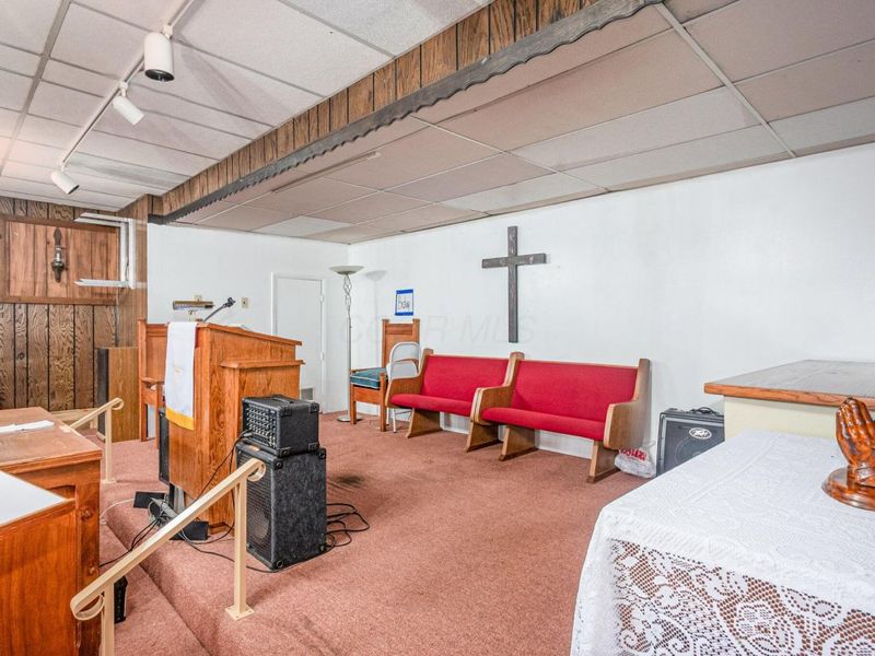 1200 E Hudson Street, Columbus, OH 43211 Photo 8