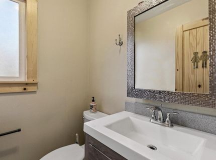 10164 Shore Pine Road, Truckee, CA 96161 Photo