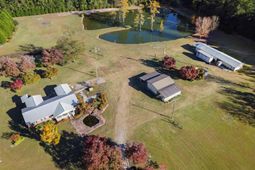 646 Briar Creek Road photo 4