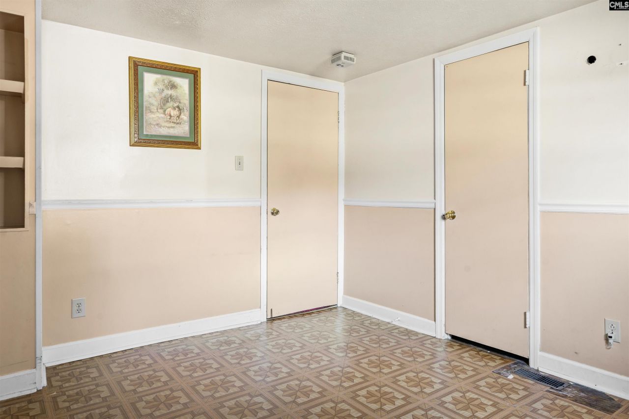 646 Briar Creek Road Photo 26