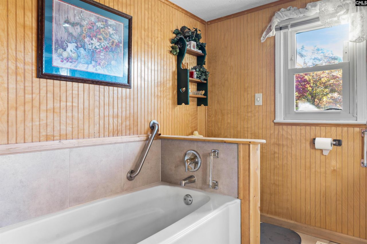 646 Briar Creek Road Photo 31