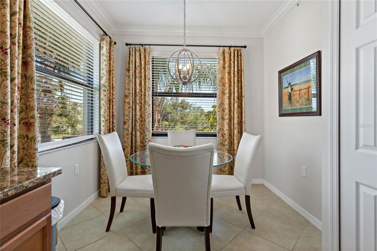 7015 River Hammock Drive, Unit 208, Bradenton, FL 34212 Photo