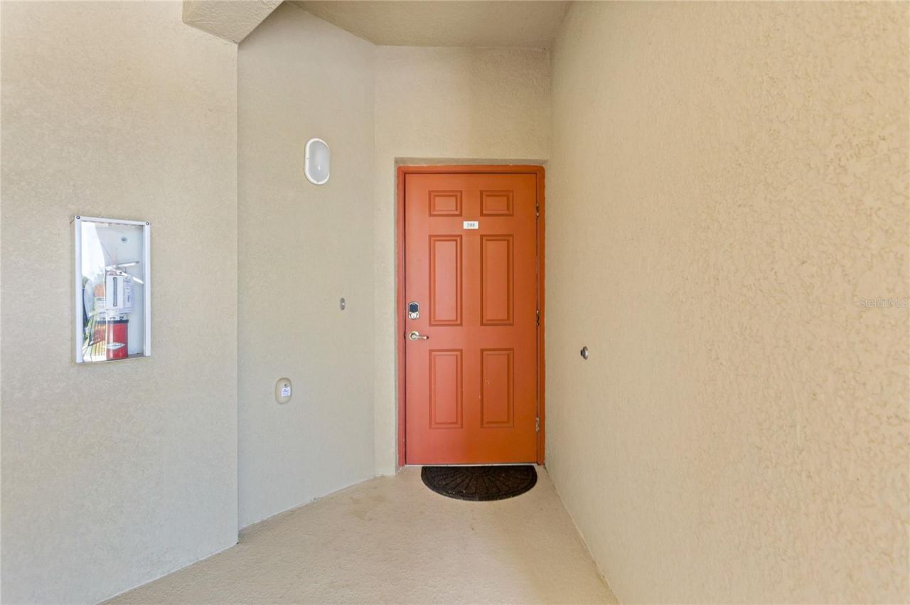 7015 River Hammock Drive, Unit 208, Bradenton, FL 34212 Photo