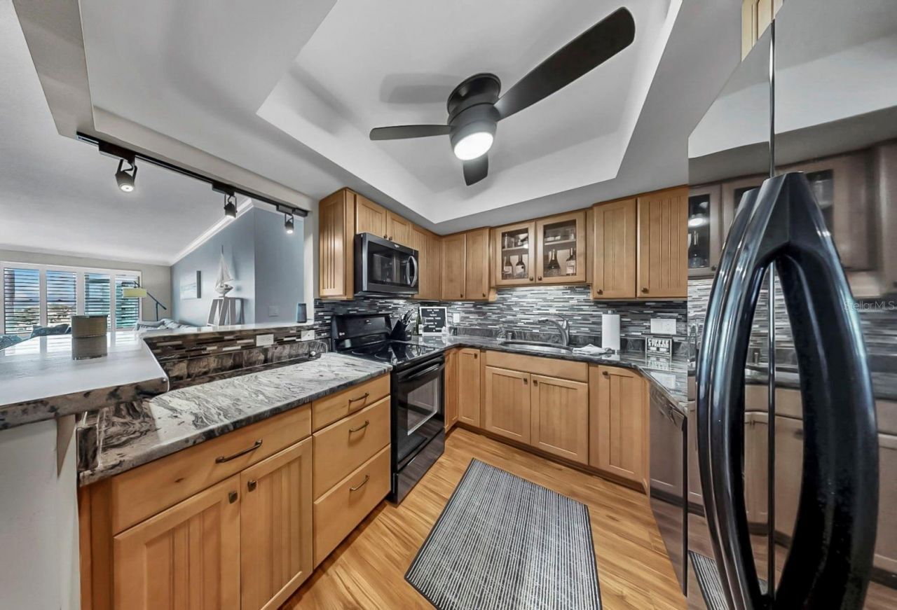 5220 Brittany Drive S, Unit 603, Saint Petersburg, FL 33715 Photo