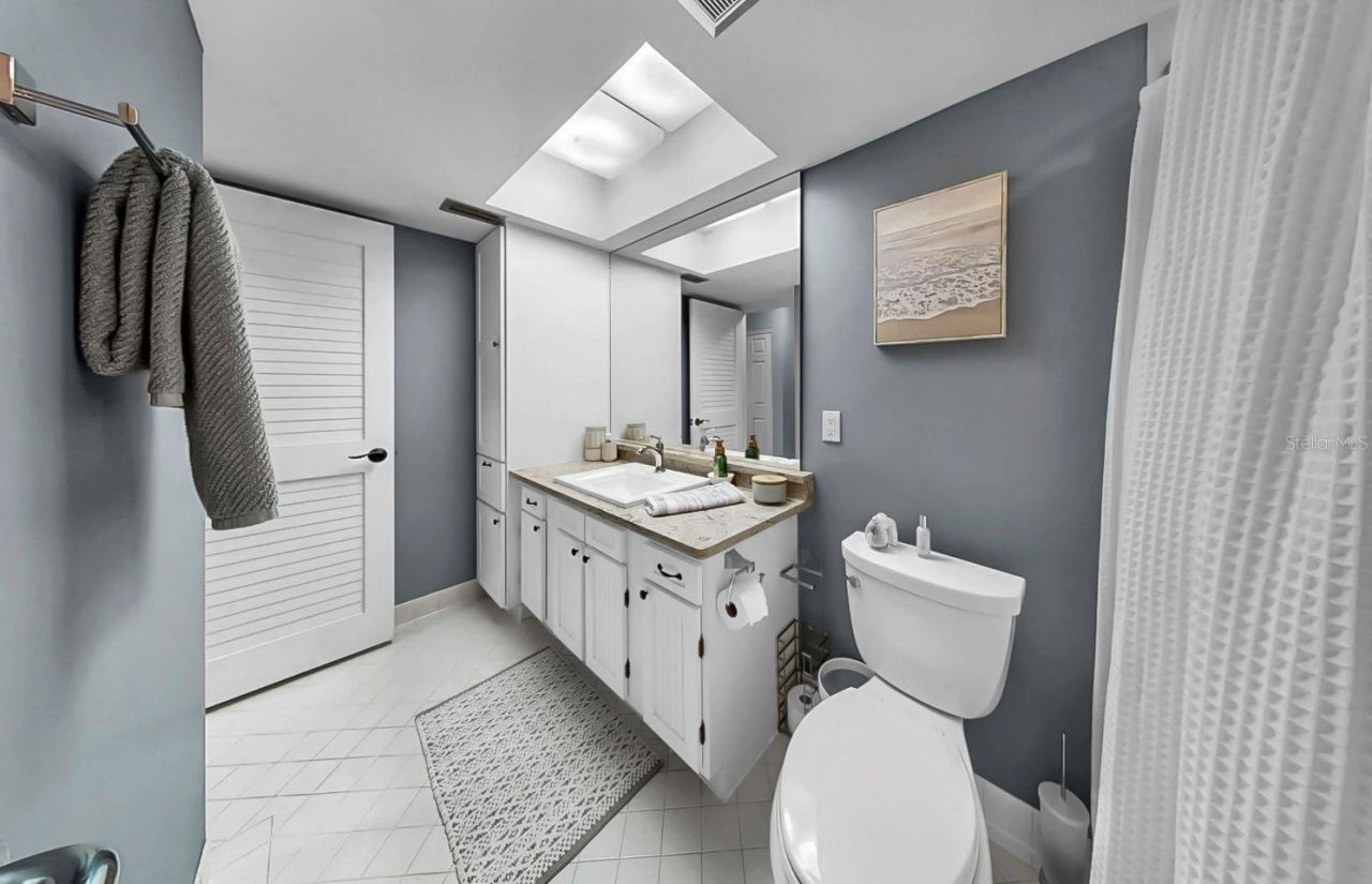 5220 Brittany Drive S, Unit 603, Saint Petersburg, FL 33715 Photo