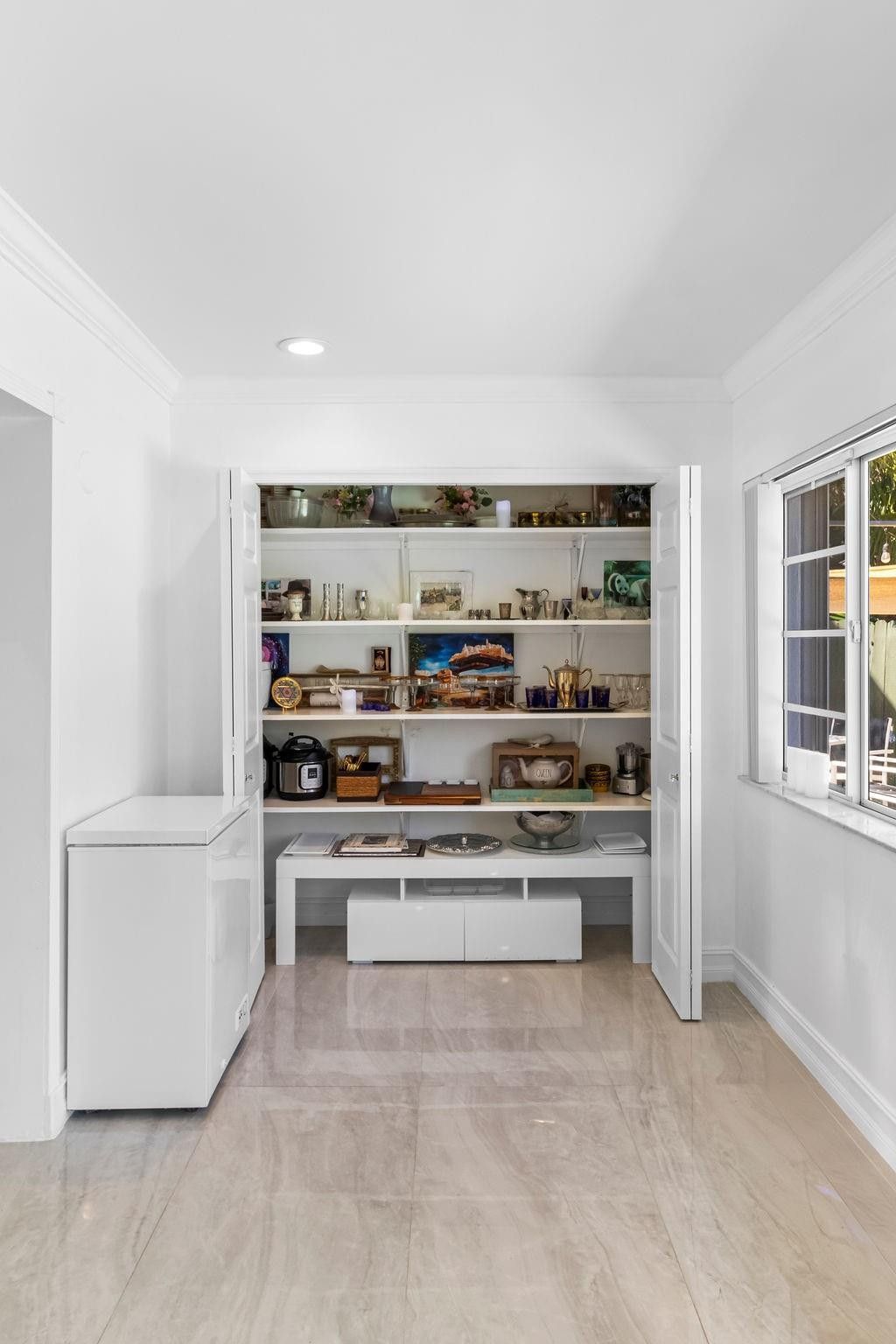 19885 NE 22nd Avenue, Miami, FL 33180 Photo