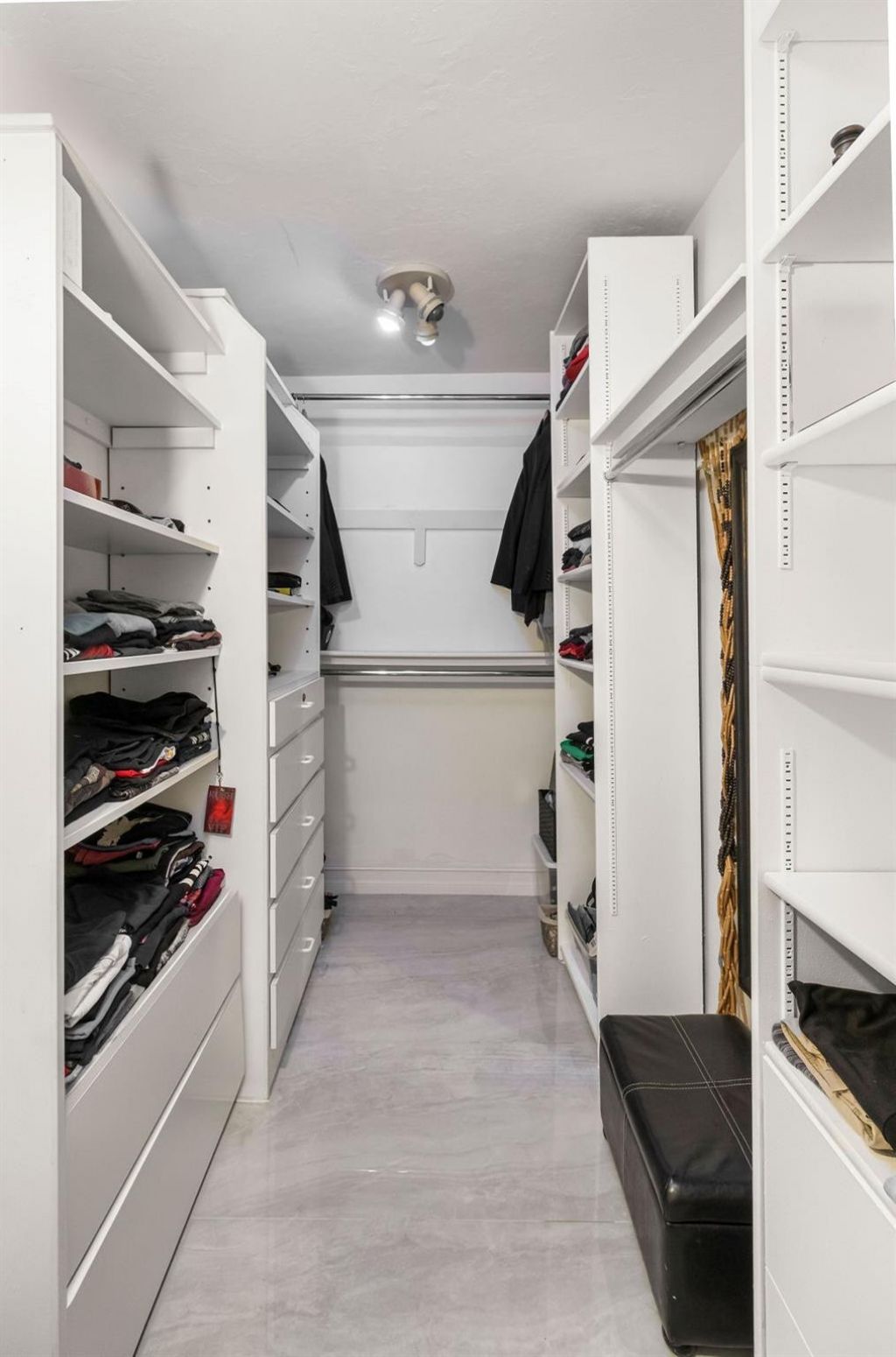 19885 NE 22nd Avenue, Miami, FL 33180 Photo