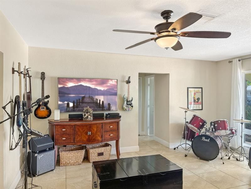 280 SE 3rd Avenue, Pompano Beach, FL 33060 Photo