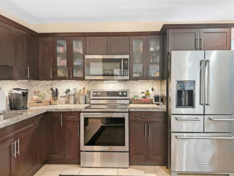 280 SE 3rd Avenue, Pompano Beach, FL 33060 Photo