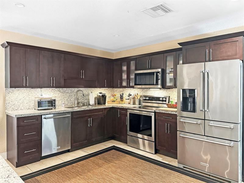 280 SE 3rd Avenue, Pompano Beach, FL 33060 Photo