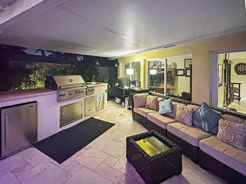 280 SE 3rd Avenue, Pompano Beach, FL 33060 Photo