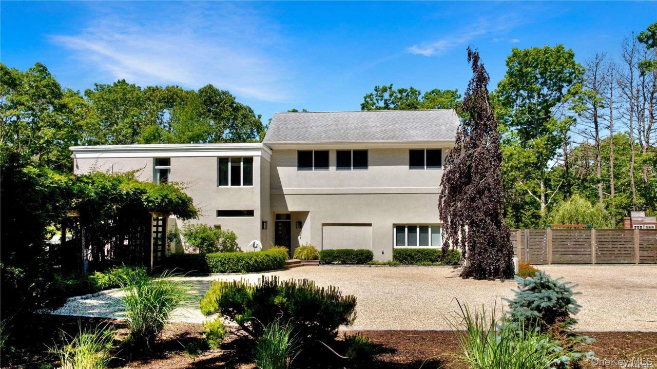 162 Middle Line, Southampton, NY 11968 Main Photo