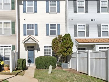 2211 Raven Road, Unit 102, Raleigh, NC 27614