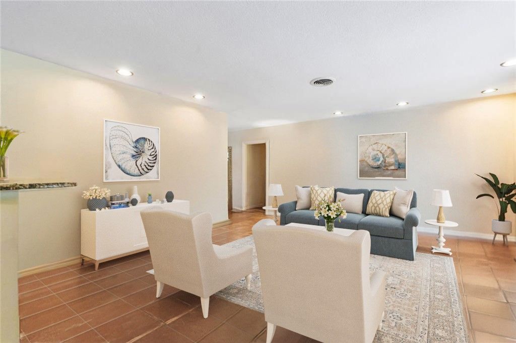 645 Royal Palm Place, Vero Beach, FL 32960 Photo