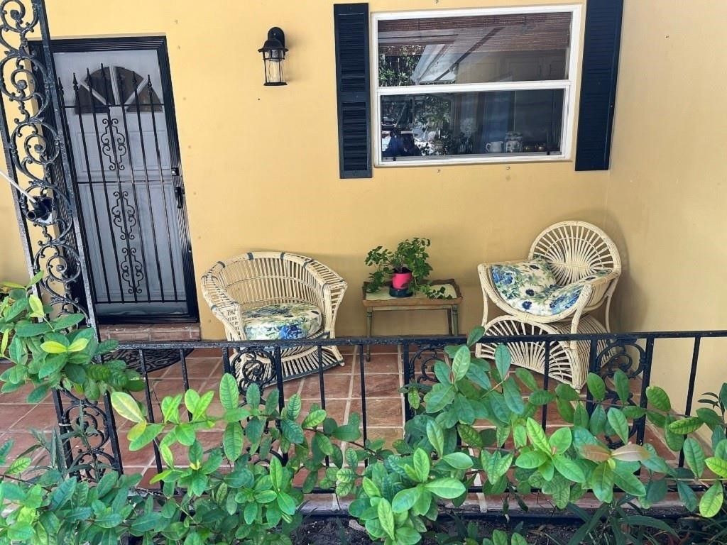 645 Royal Palm Place, Vero Beach, FL 32960 Photo