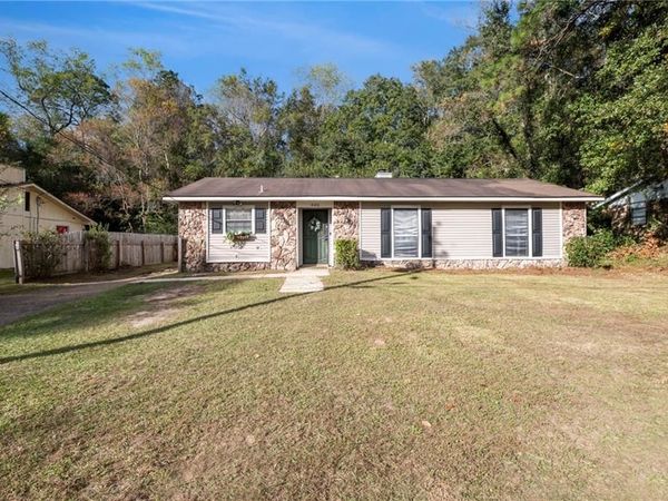 4126 Springdale Road, Mobile, AL 36609