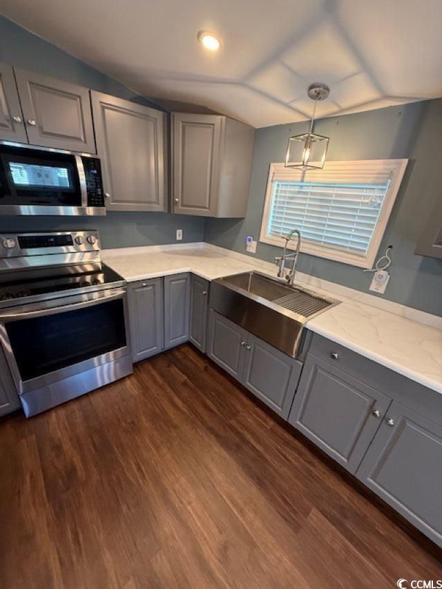 5400 Little River Neck Rd. Photo 6