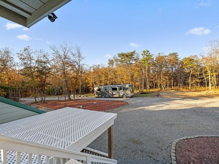 Property Image 100