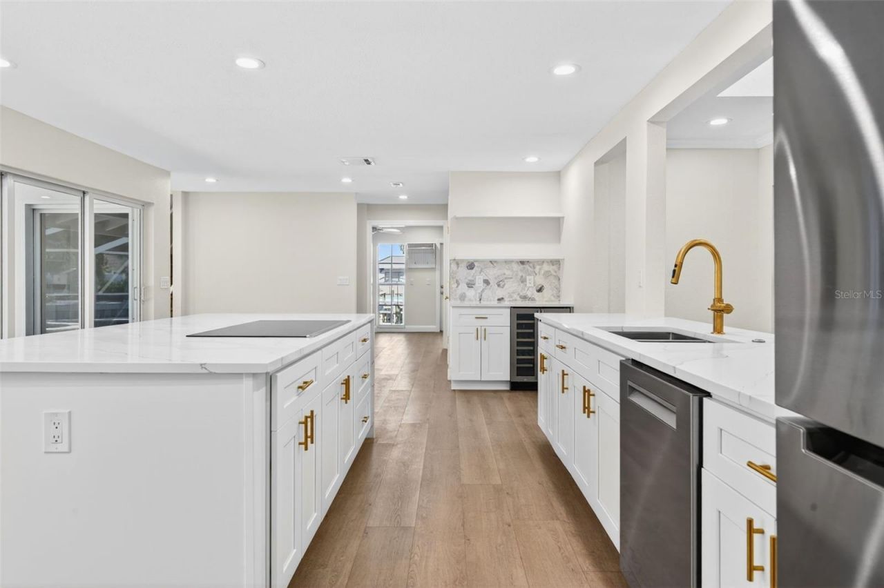 910 Siesta Key Place, Sarasota, FL 34242 Photo