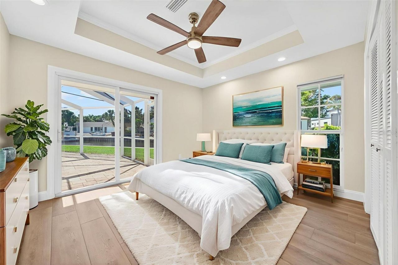 910 Siesta Key Place, Sarasota, FL 34242 Photo