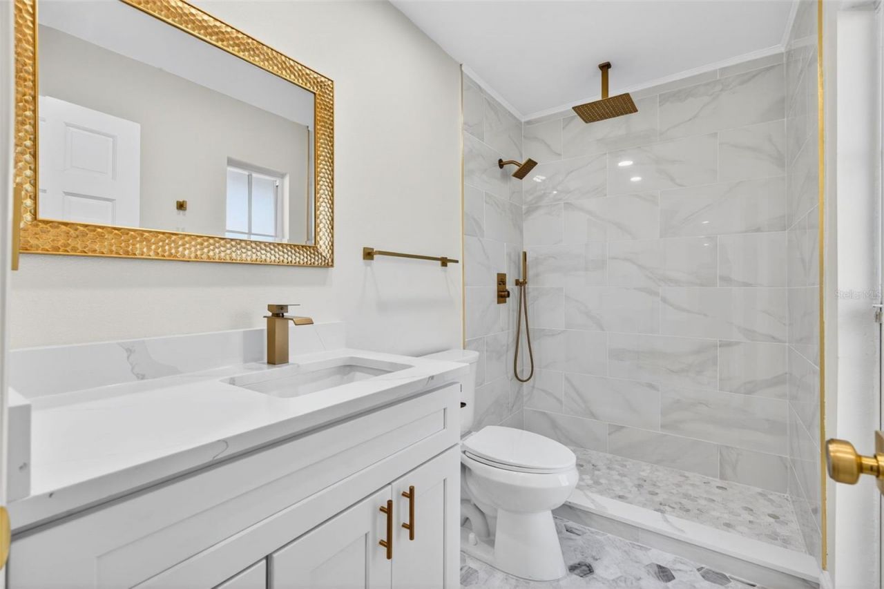 910 Siesta Key Place, Sarasota, FL 34242 Photo